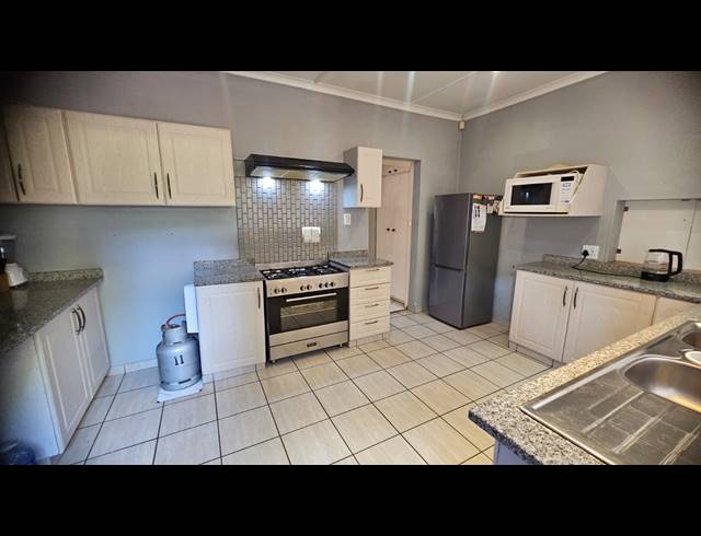 3 BEDROOM HOUSE FOR SALE IN NYALA PARK